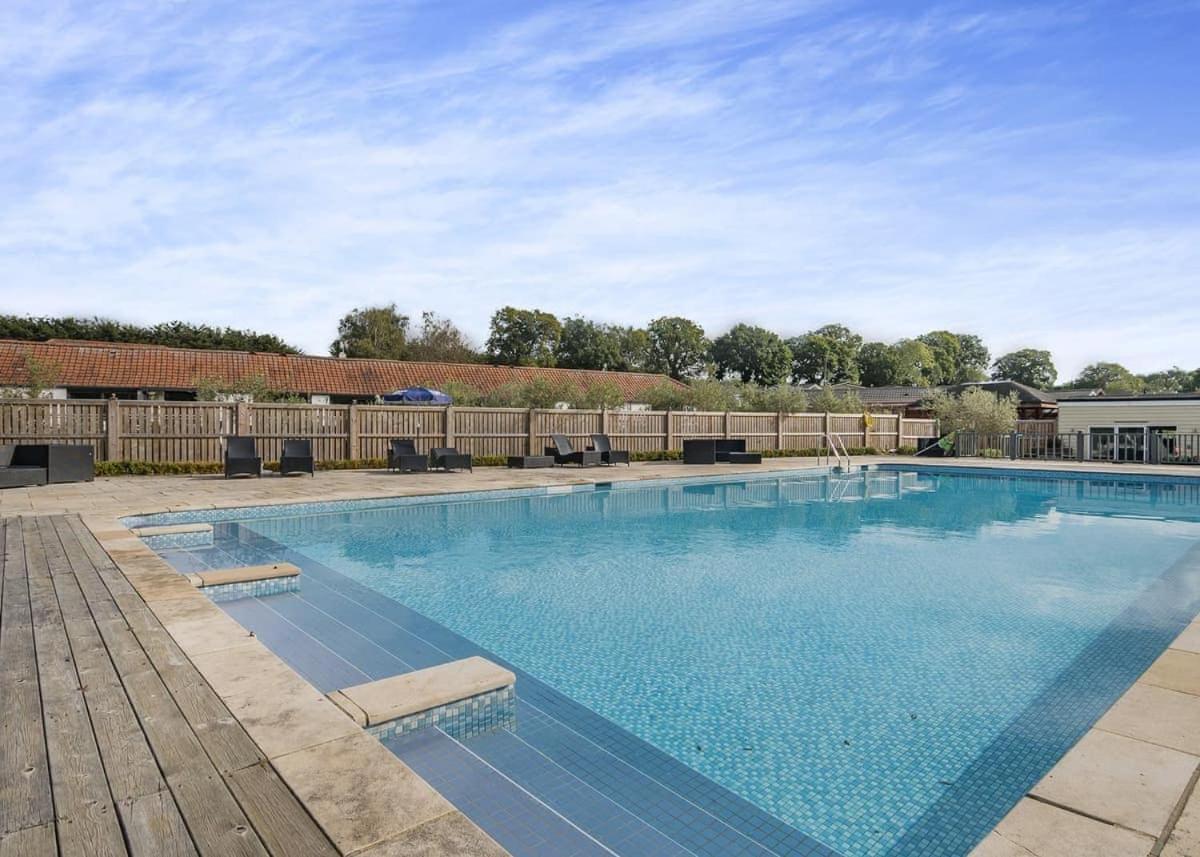 Alder Country Park Hotel North Walsham Bagian luar foto
